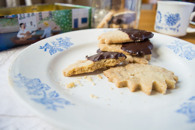 olive-oil-shortbread-cookies-3