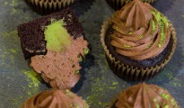 matcha chocolate cupcakes
