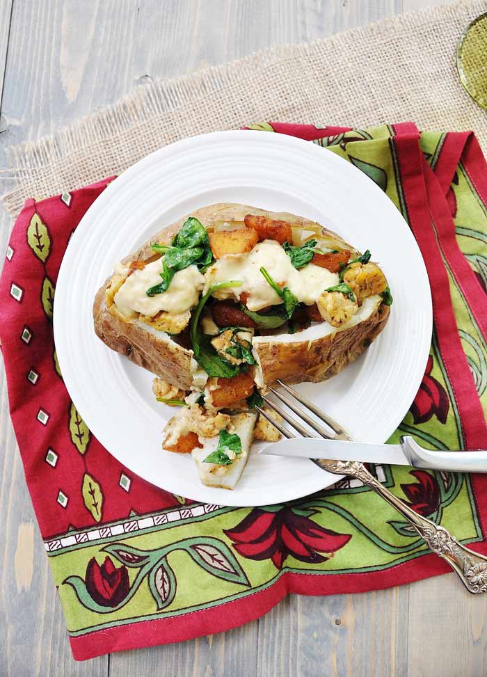 Smoky-Apple-and-Cheddar-Stuffed-Baked-Potato-Vegan-6