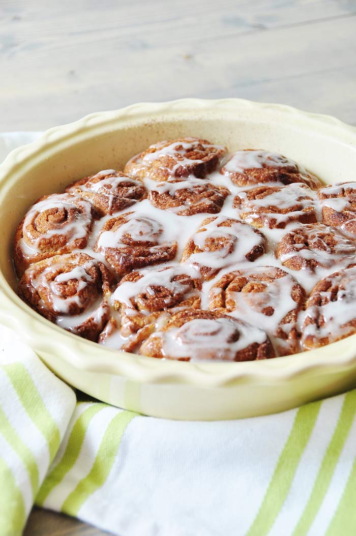 Vegan-Cinnamon-Rolls-8