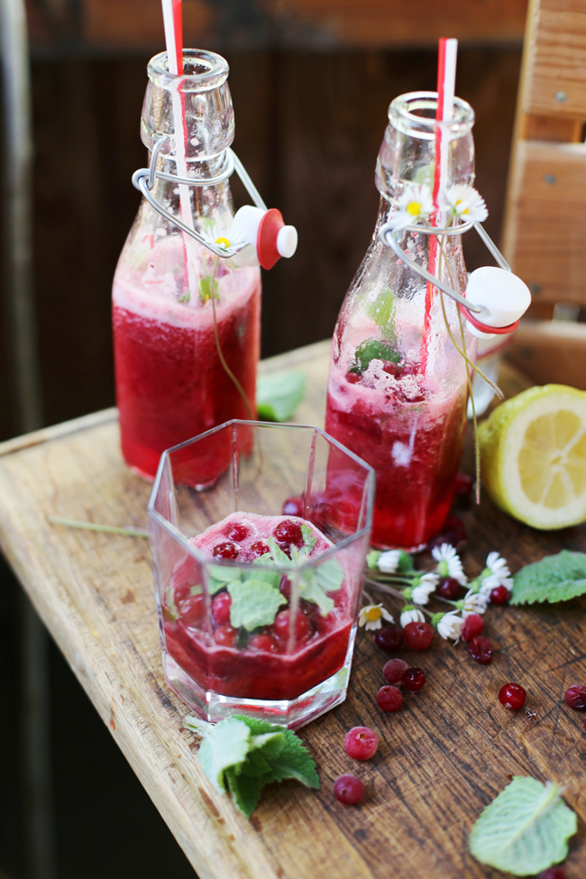 Cranberry lemonade