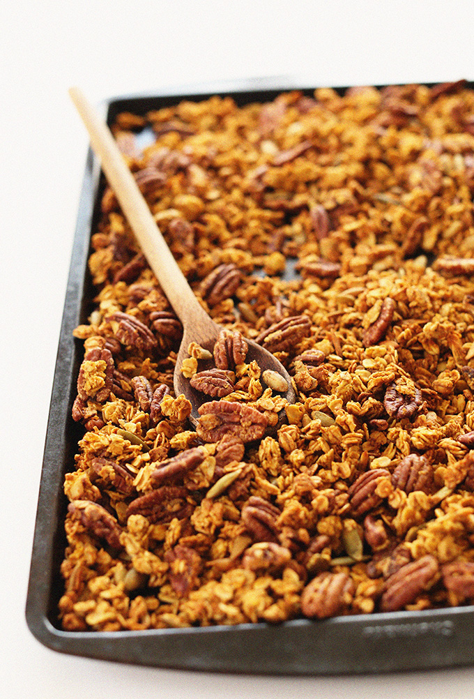 SIMPLE-Pumpkin-Pecan-Granola-naturally-sweetened-with-maple-syrup-and-LOADED-with-pecans-and-pepitas-vegan-glutenfree