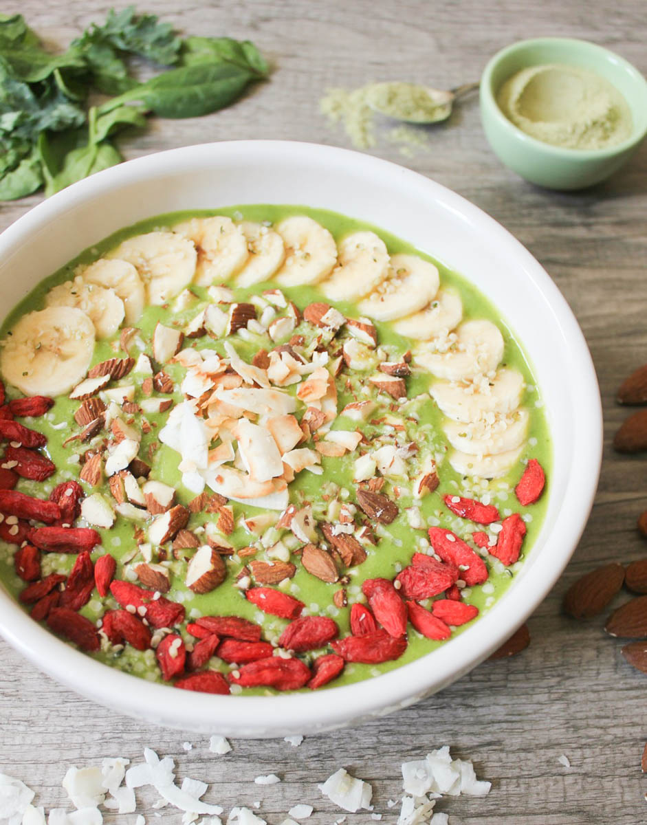 vegan-matcha-colada-smoothie-bowl-4