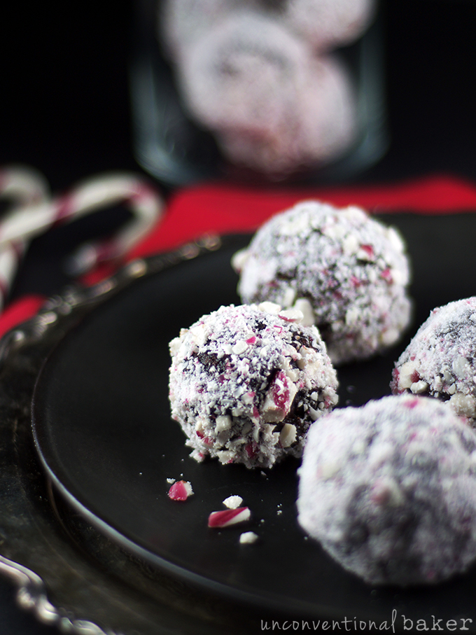 Gluten-Free-Vegan-Chocolate-Peppermint-Candy-Cane-Balls2