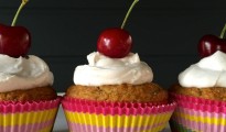 vanilla and chia cupcakes