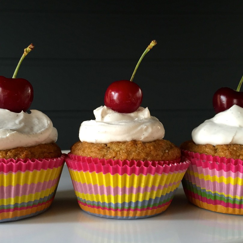 vanilla and chia cupcakes