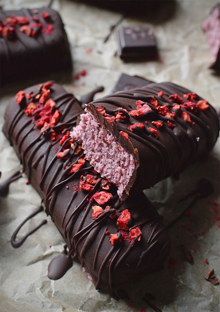 raw raspberry ruffles