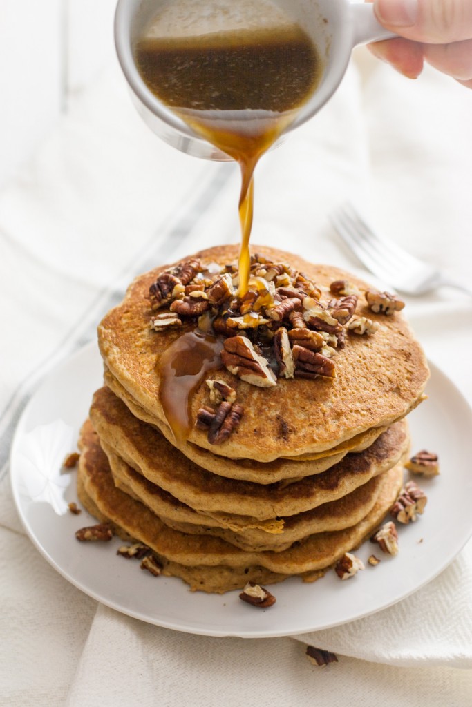 vegan-pecan-pie-pancakes-30