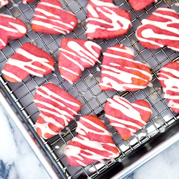 Heart-Beet-Cookies