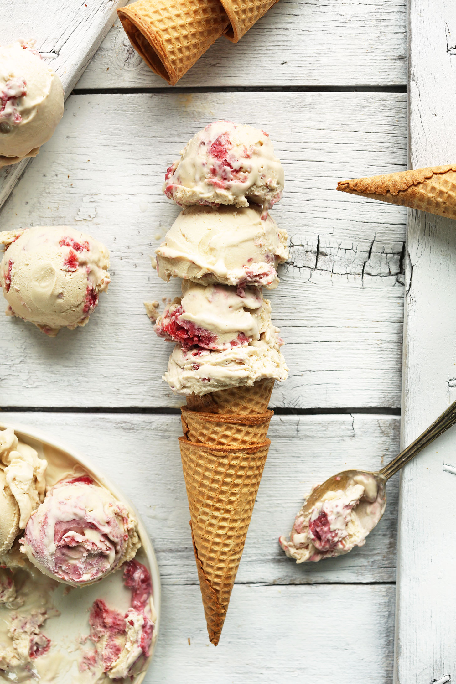 RASPBERRY-SWIRL-Coconut-Ice-Cream-Creamy-tart-sweet-and-SO-delicious-vegan-glutenfree-recipe-icecream-raspberry-berries