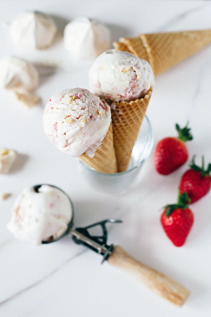 Vegan-Eton-Mess-Ice-Cream-Recipe-3