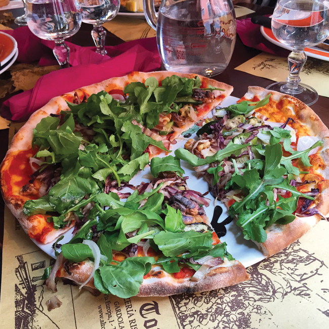 GF-Pizza-at-Il-Torchio-Tignale-2