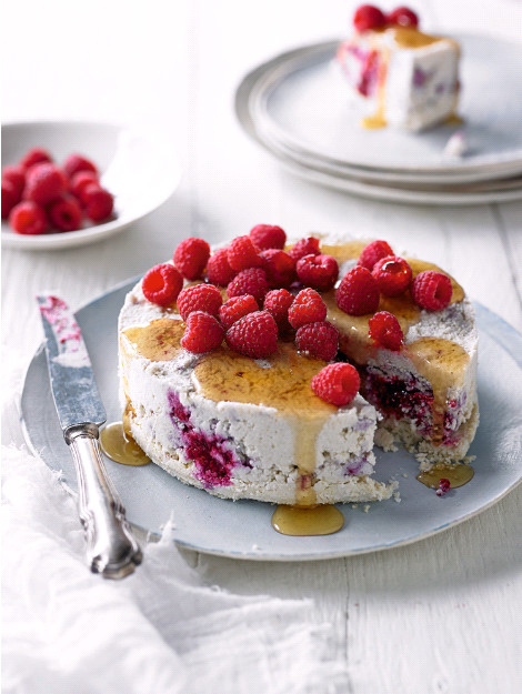 Healthy Raspberry & Cauliflower Cheesecake