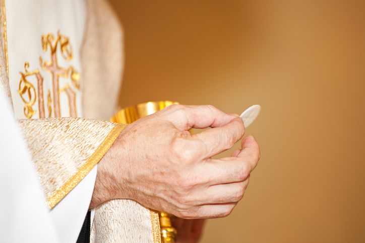 Vatican bans use of gluten-free bread for Holy Communion