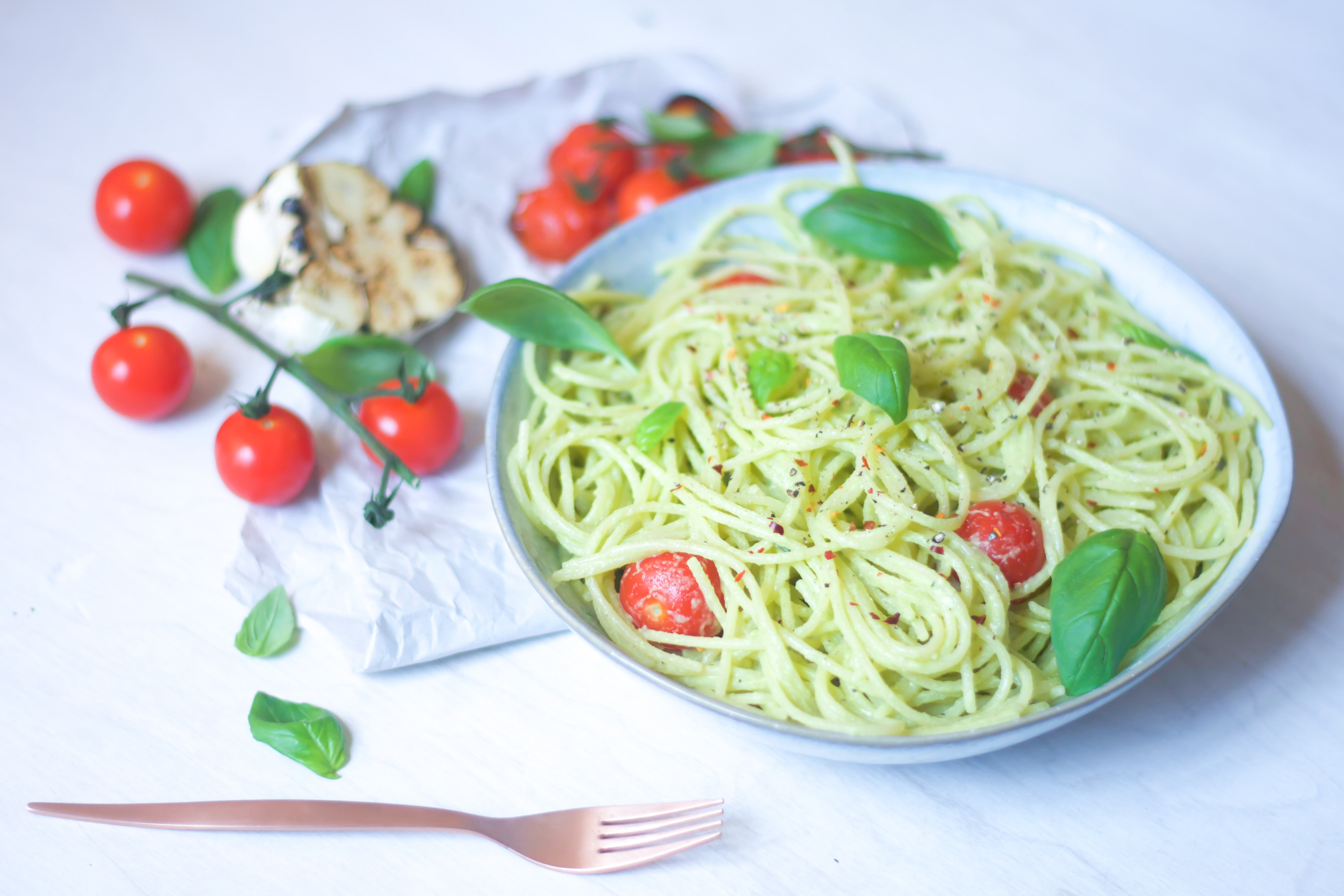 Creamy avocado gluten-free pasta