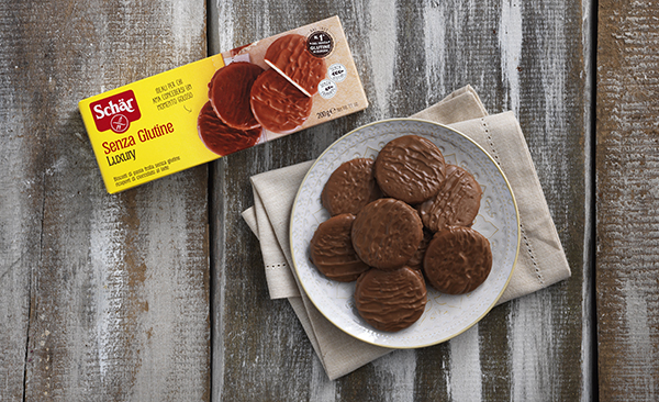 Schär launch seven delicious new products - including waffles and gluten-free 'Oreos'! 