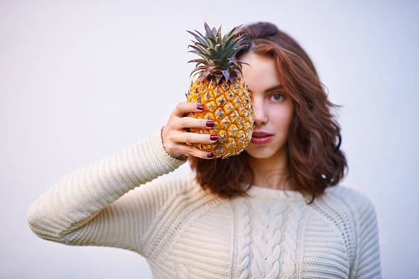 8 ways pineapple will improve your health & well-being today