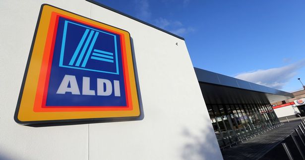 Aldi UK releases affordable vegan Thai curry kits