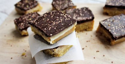 Vegan and gluten-free caramel squares
