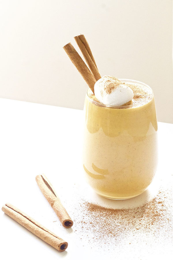 healthy gluten-free pumpkin spice smoothie