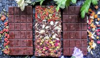 raw chocolate superfood bars