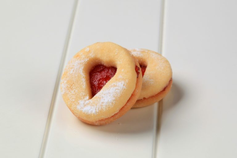 https://www.freefromheaven.com/2015/07/recipe-gluten-free-jammy-dodgers/