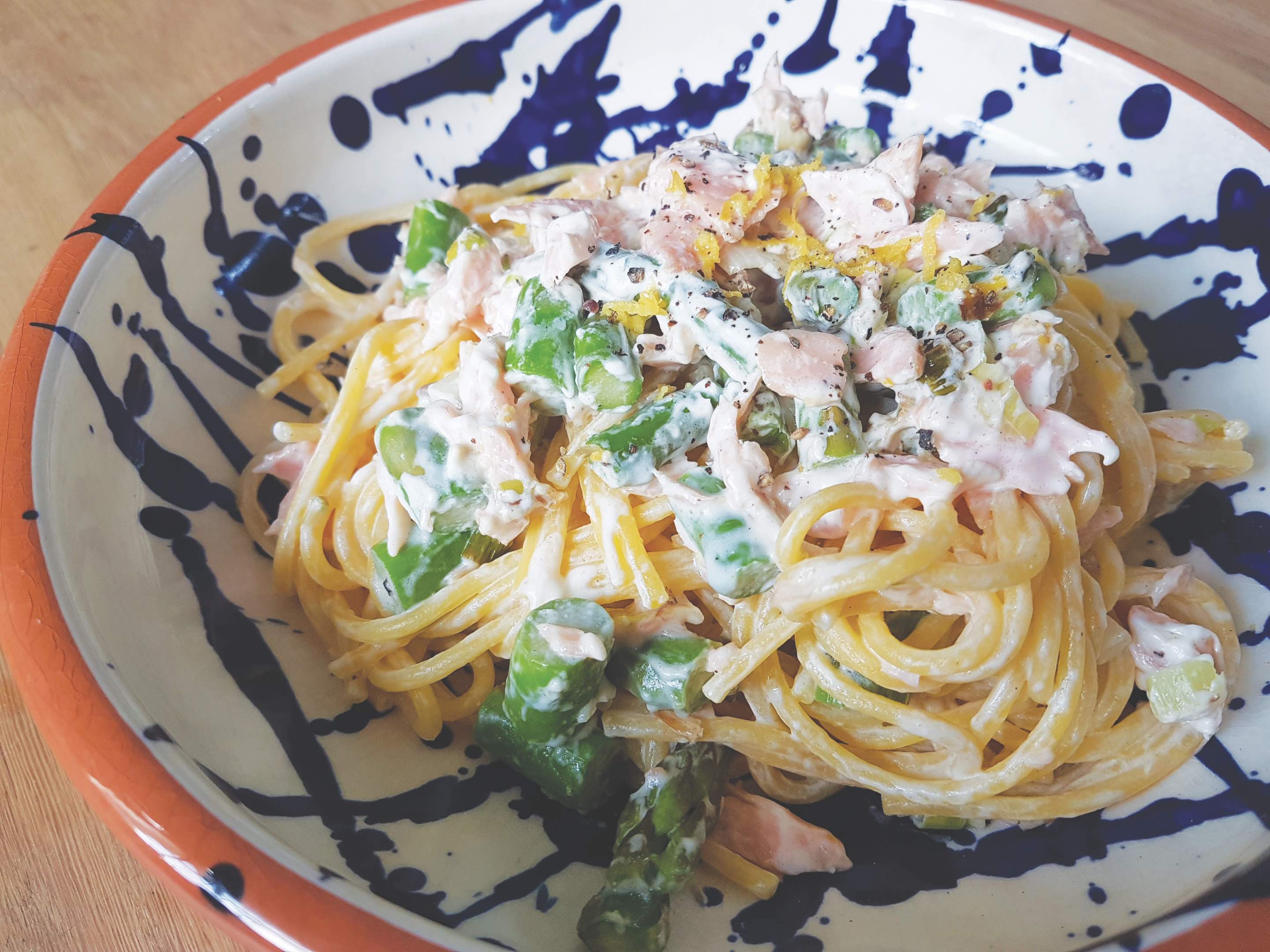 Salmon, mascarpone and asparagus pasta recipe