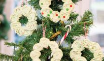 Meringue Wreath