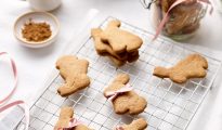 Gluten-free Easter bunny biscuits