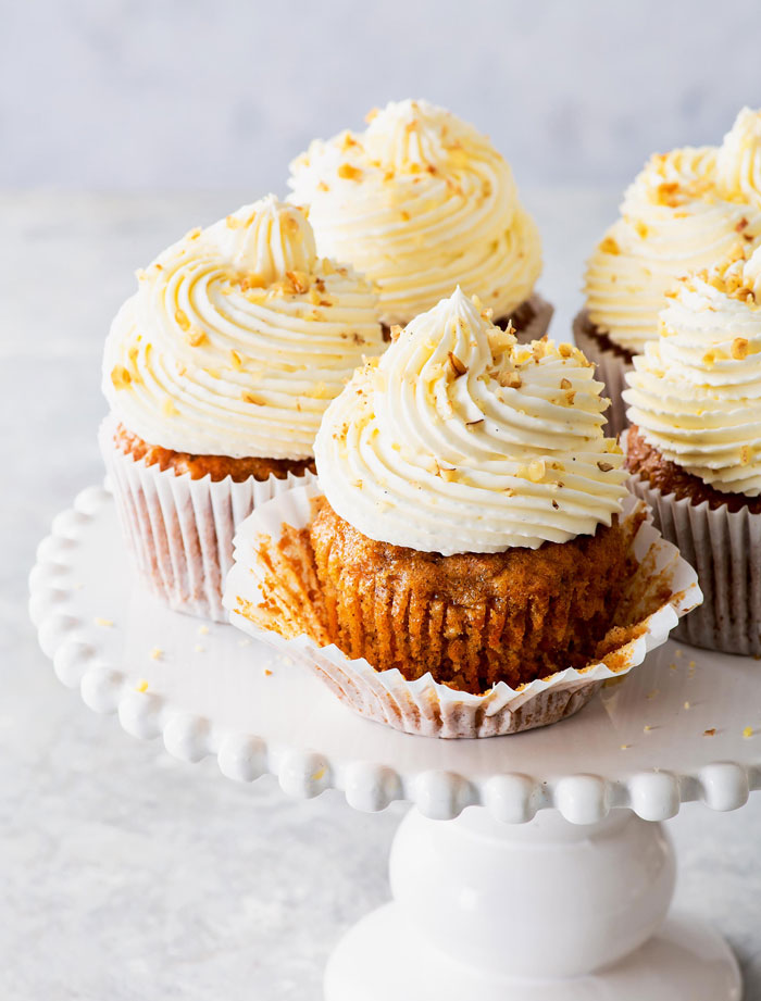 CARROT CAKE CUPCAKES